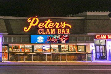Peters Clam Bar Restaurant signs